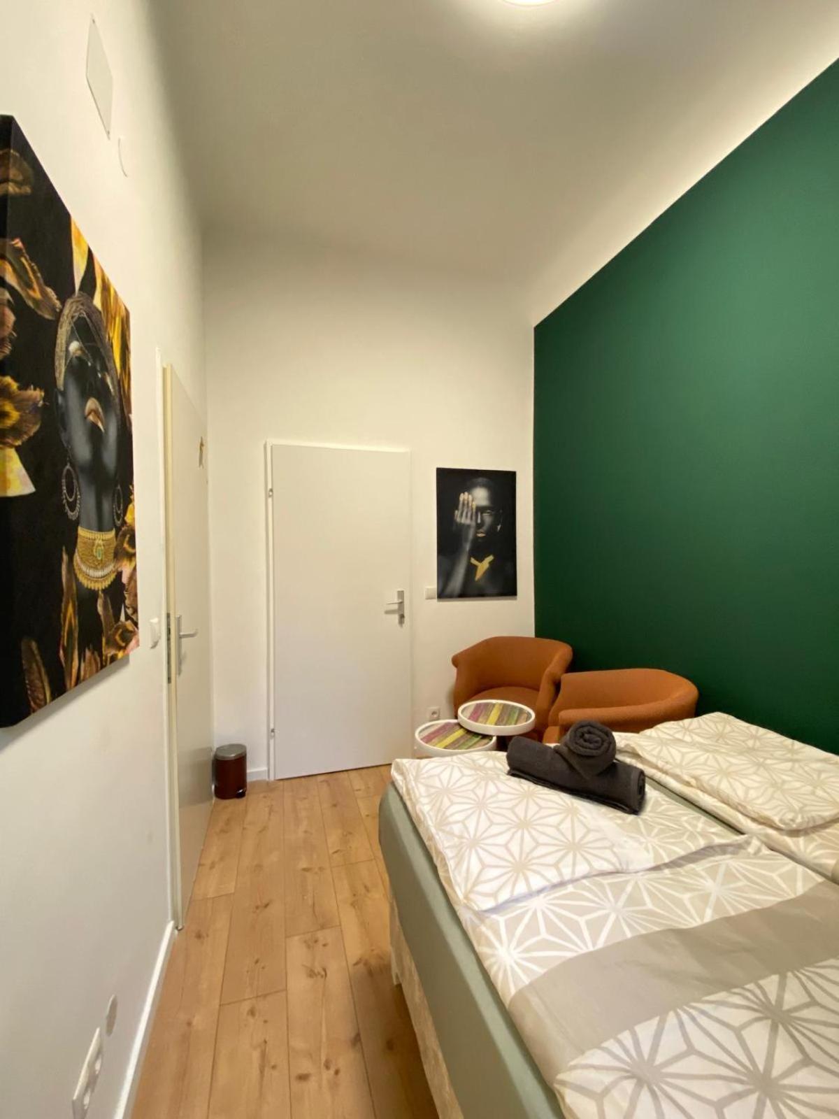 8 Fully Equipped Studio Shared Apt W Terrace Margareten Viyana Dış mekan fotoğraf