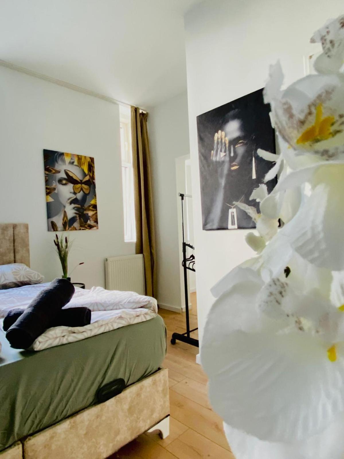 8 Fully Equipped Studio Shared Apt W Terrace Margareten Viyana Dış mekan fotoğraf