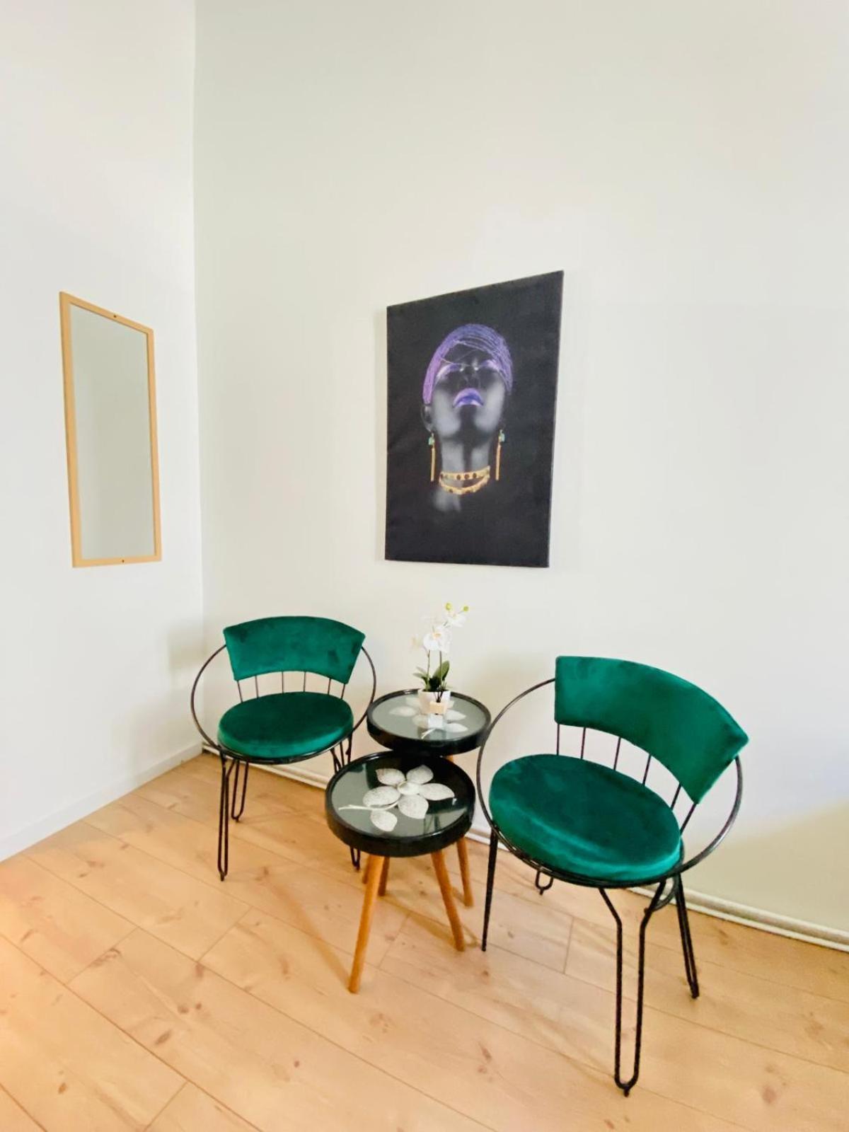 8 Fully Equipped Studio Shared Apt W Terrace Margareten Viyana Dış mekan fotoğraf