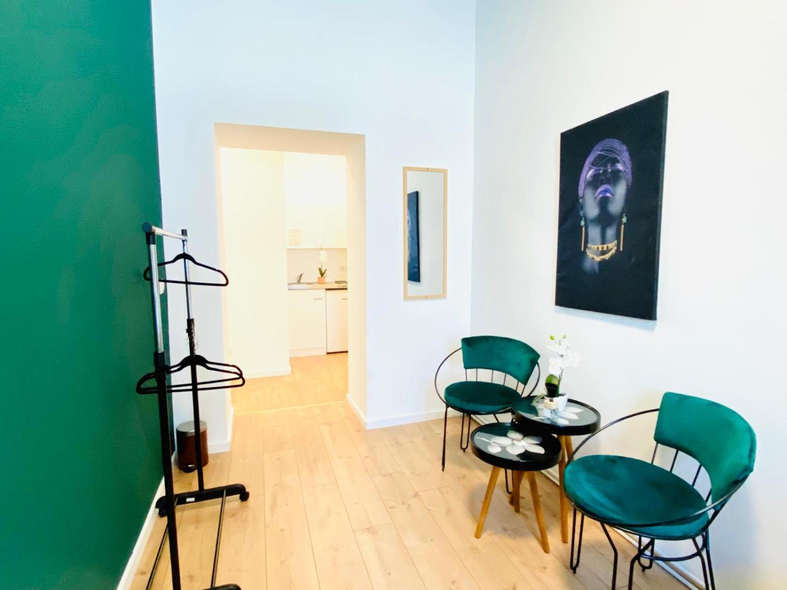 8 Fully Equipped Studio Shared Apt W Terrace Margareten Viyana Dış mekan fotoğraf